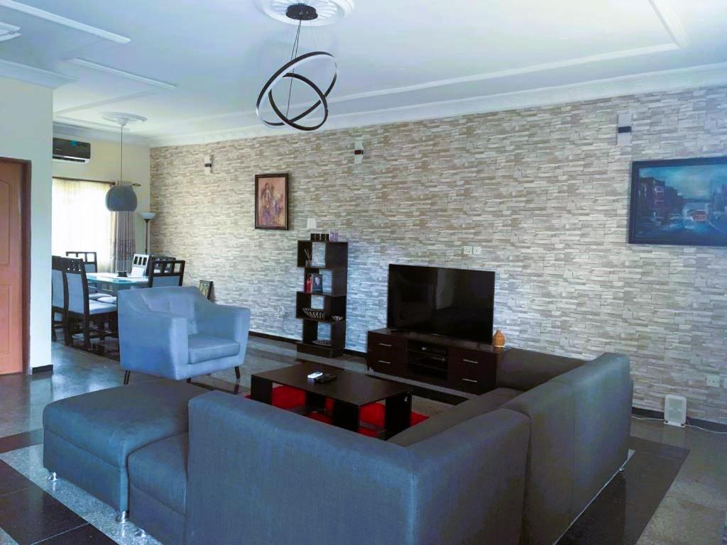 Opulentia Apartments - Ikeja Gra Extérieur photo