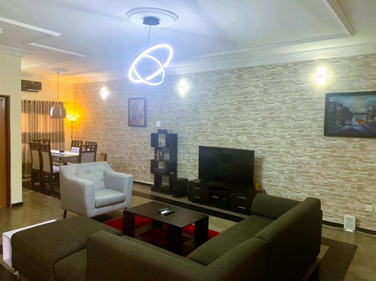 Opulentia Apartments - Ikeja Gra Extérieur photo