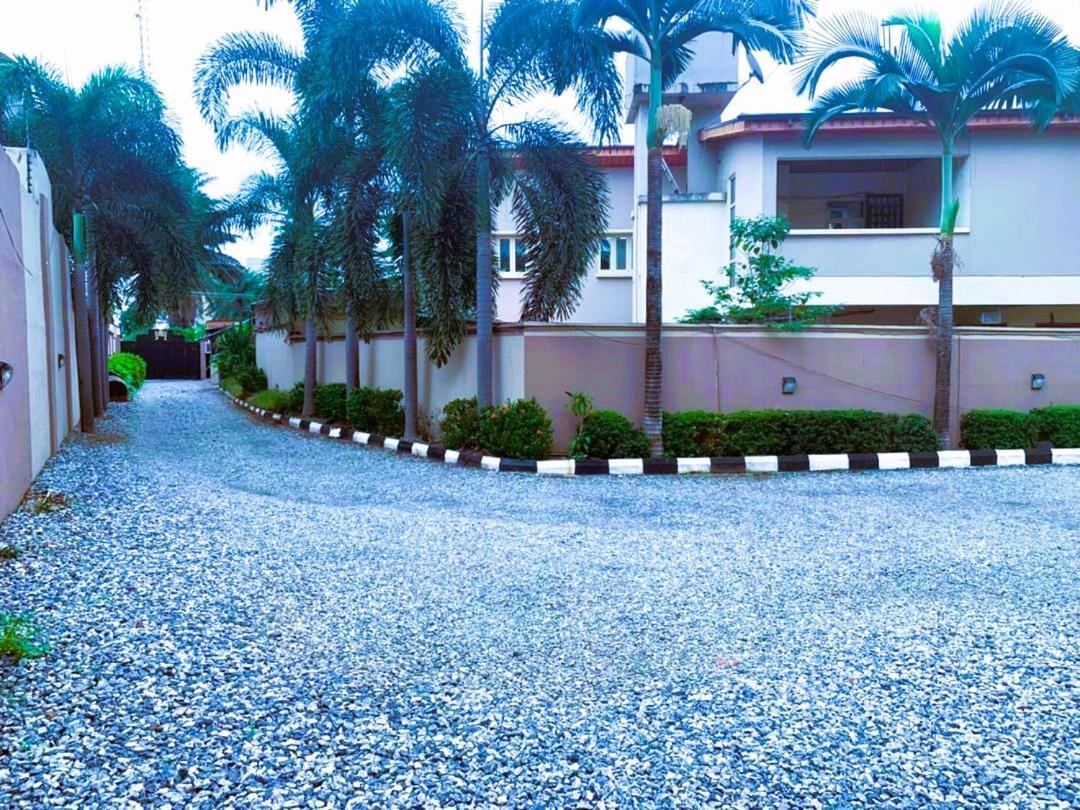 Opulentia Apartments - Ikeja Gra Extérieur photo